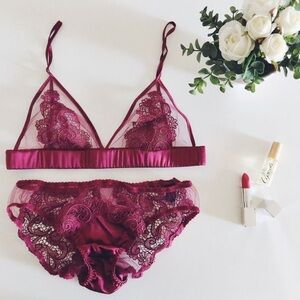❤️ Fleur of England Scarlet Boudoir Bra ❤️ NWT - SOLD OUT! 🔥 Med/Large
